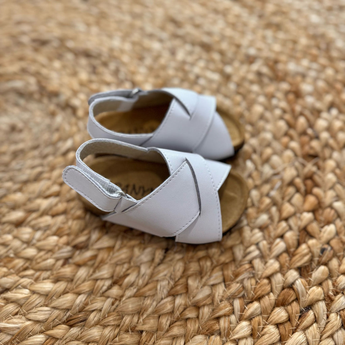 Panyno Sandalo in pelle incrociato