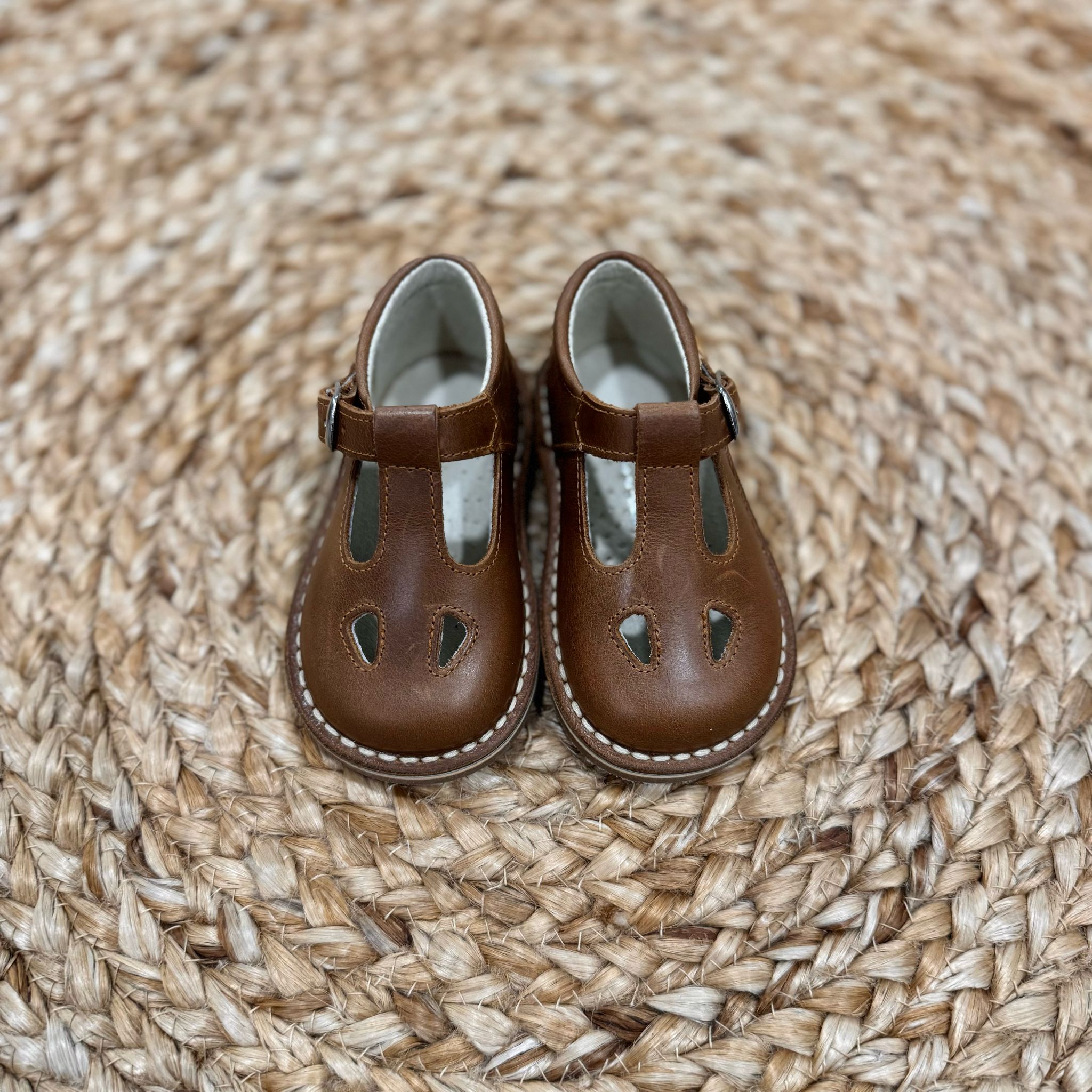 Panyno Scarpine con occhielli in Pelle