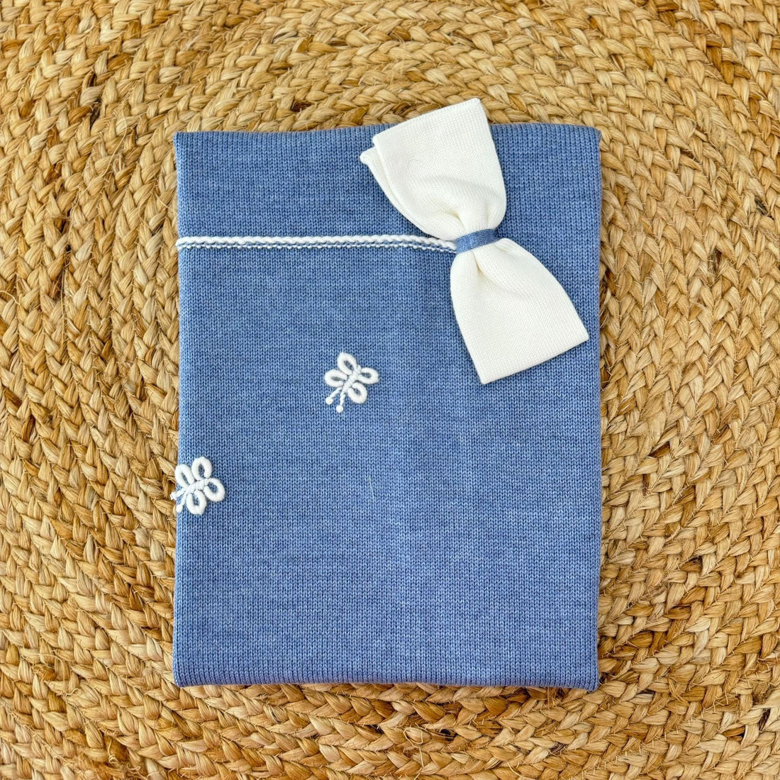 Bèbè di Almy Copertina in Lana Con ricami - Anima Kids