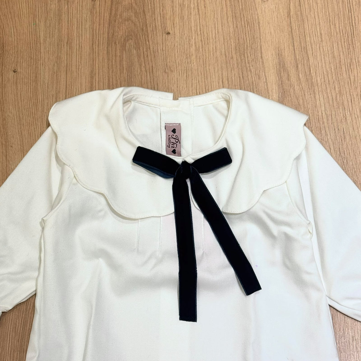 Phi Clothing camicina con fiocco in velluto