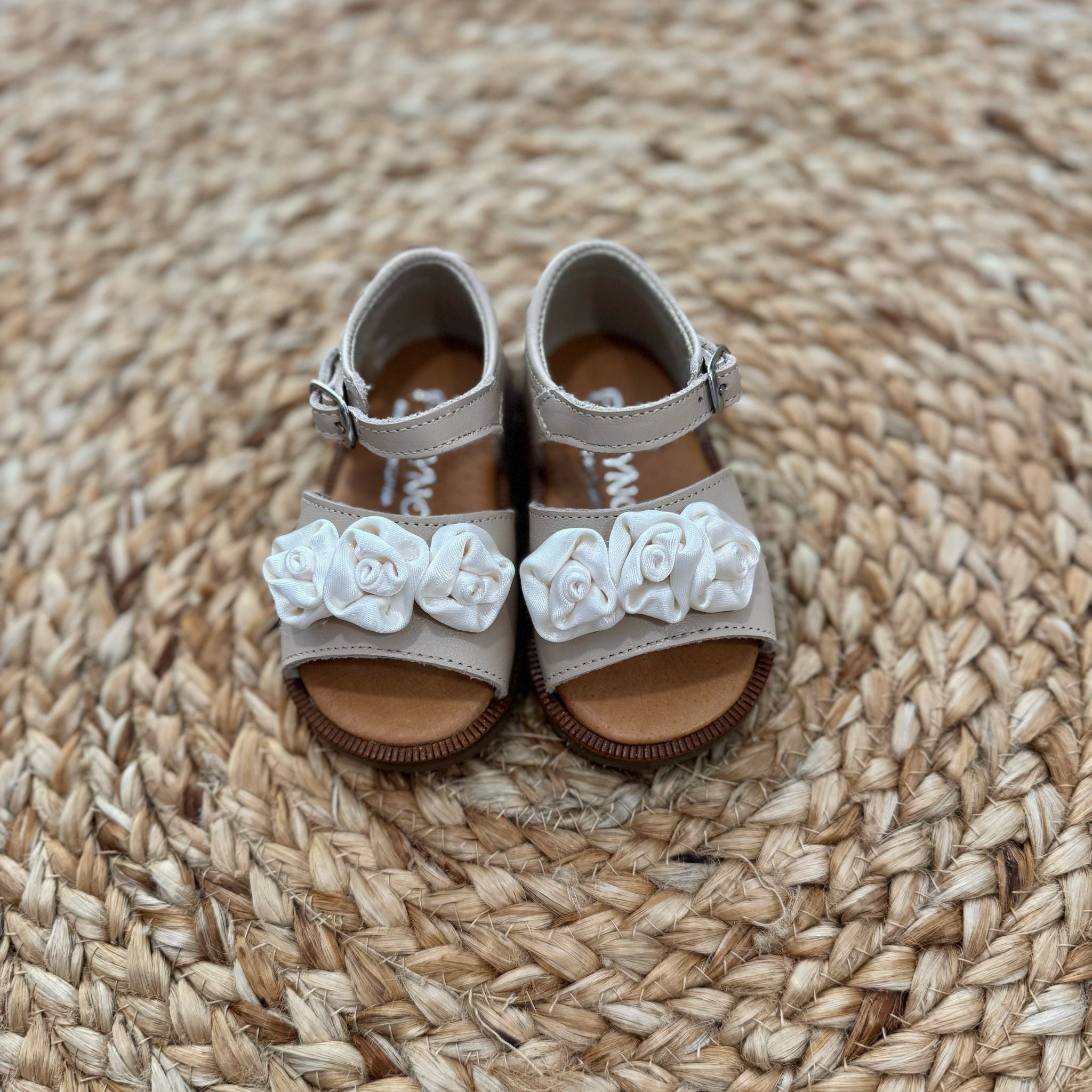 Panyno Sandalo in pelle Con roselline - Anima Kids