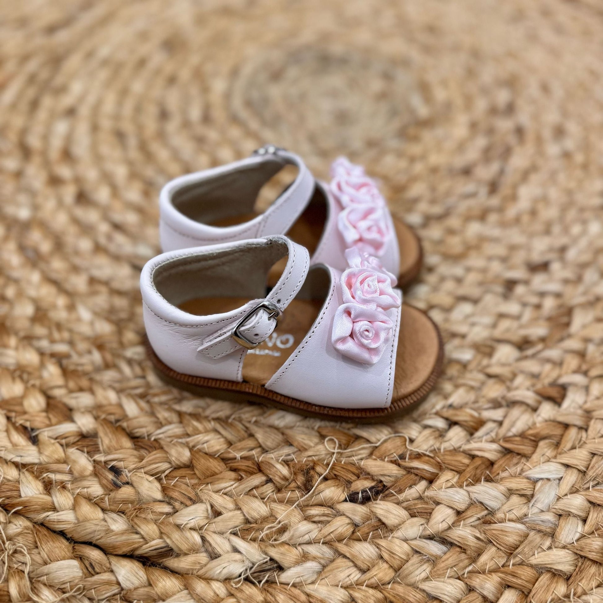 Panyno Sandalo in pelle Con roselline - Anima Kids