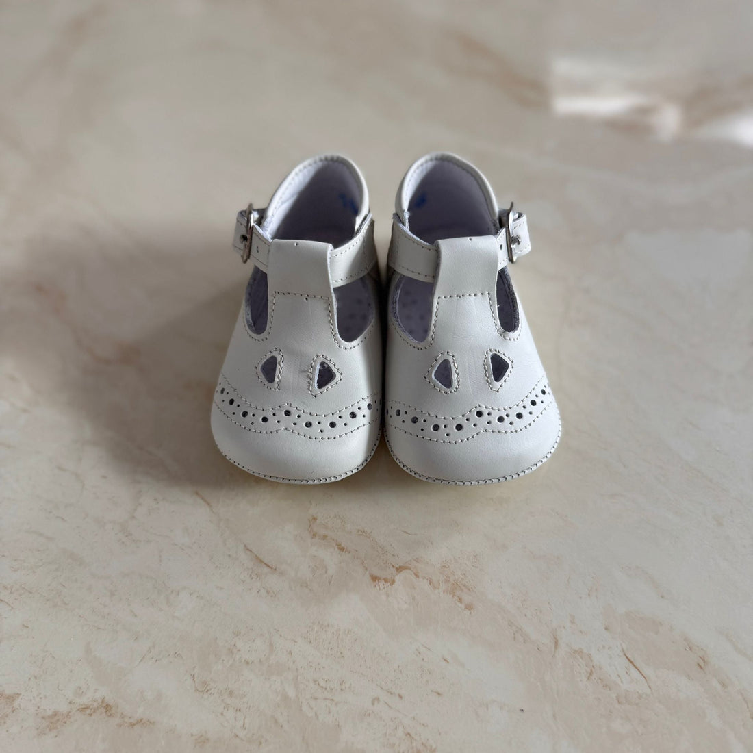 Panyno Scarpine da culla con occhielli - Anima Kids