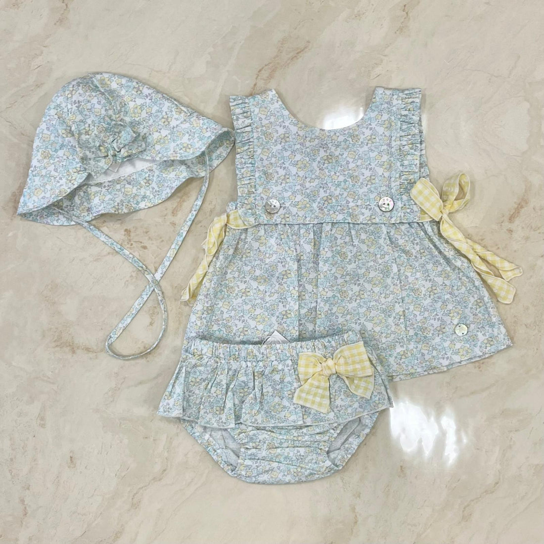 Paz Rodrìguez Abitino con costumino e cappellino Floreale e vichy - Anima Kids
