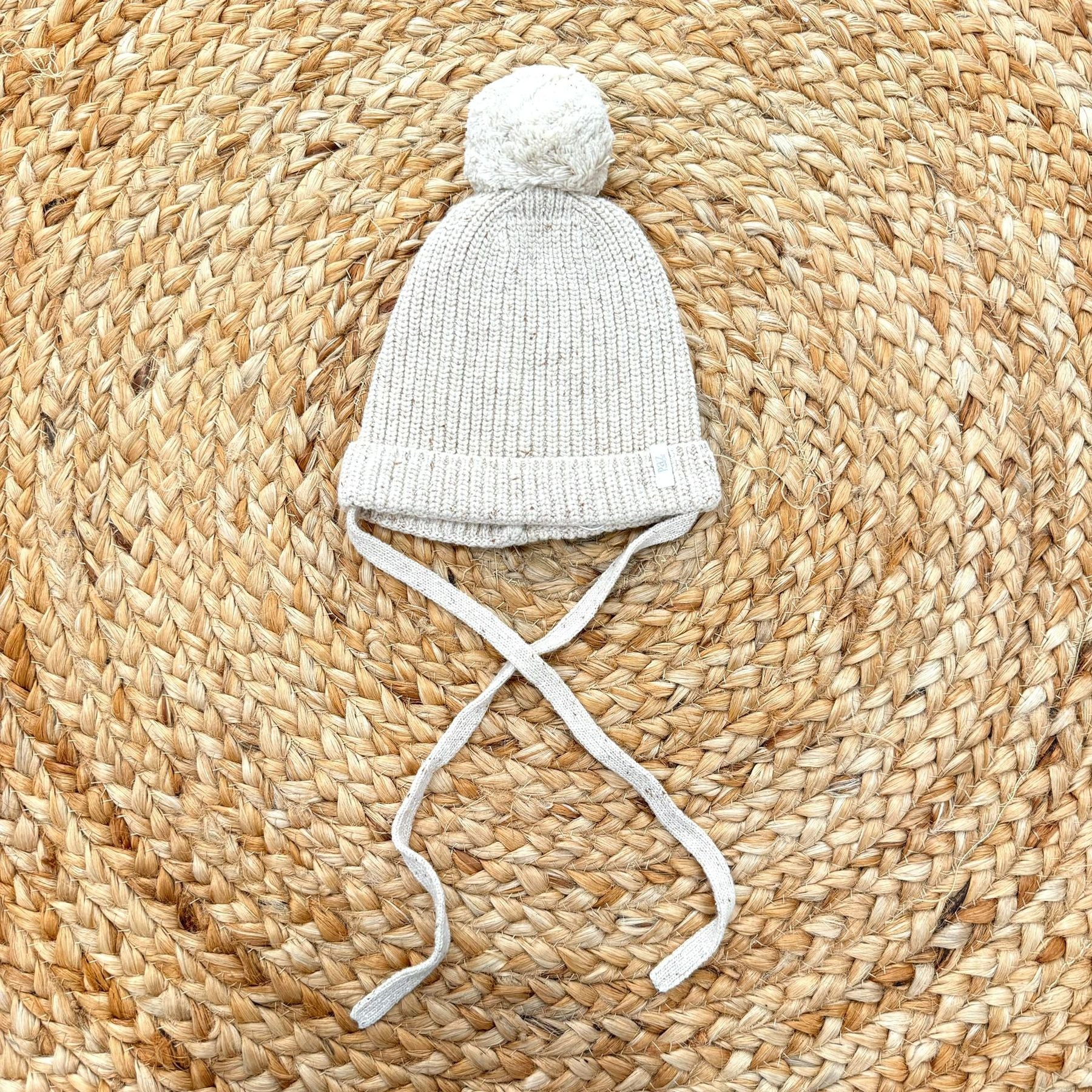 Paz Rodrìguez Cappellino con Pom pon - Anima Kids