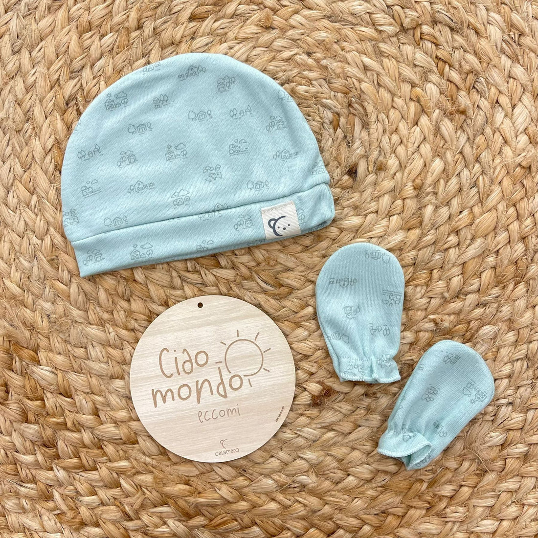 Squid House Hat and Mittens Set
