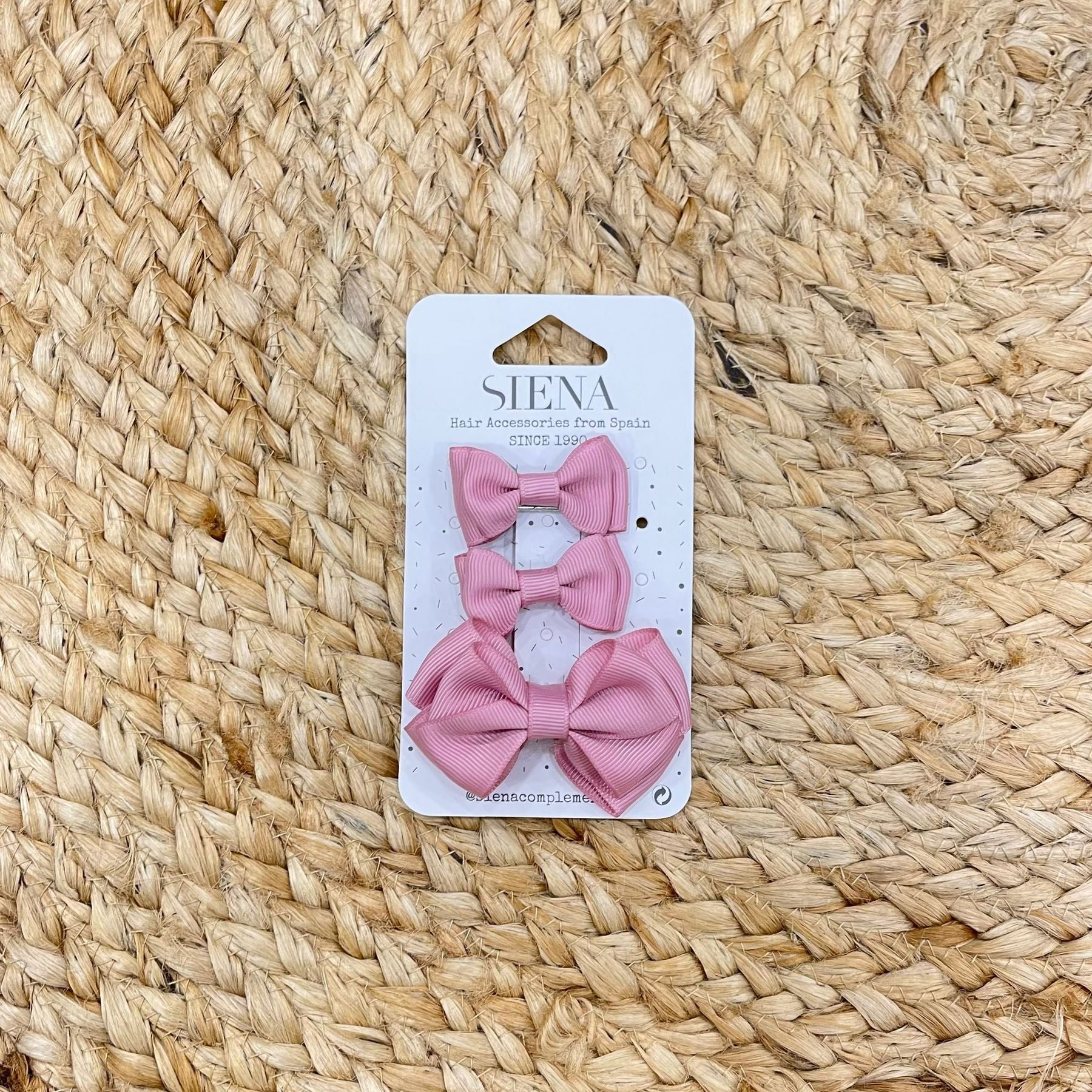 Siena Trio of bows With bow