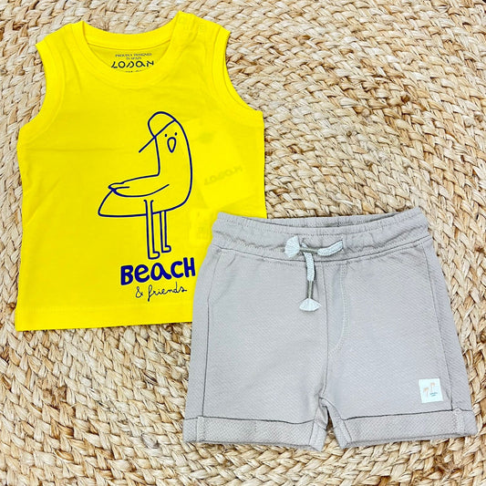 Losan Beach t-shirt and shorts