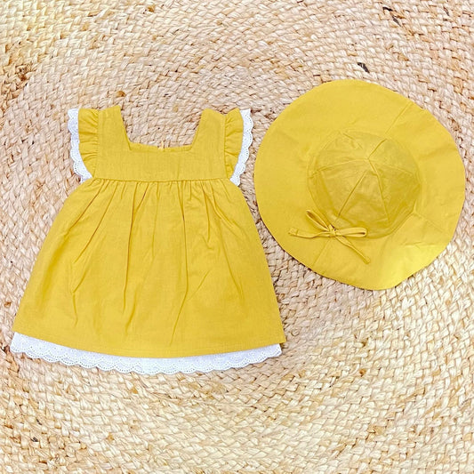 The Dress Layette with Sangallo hat