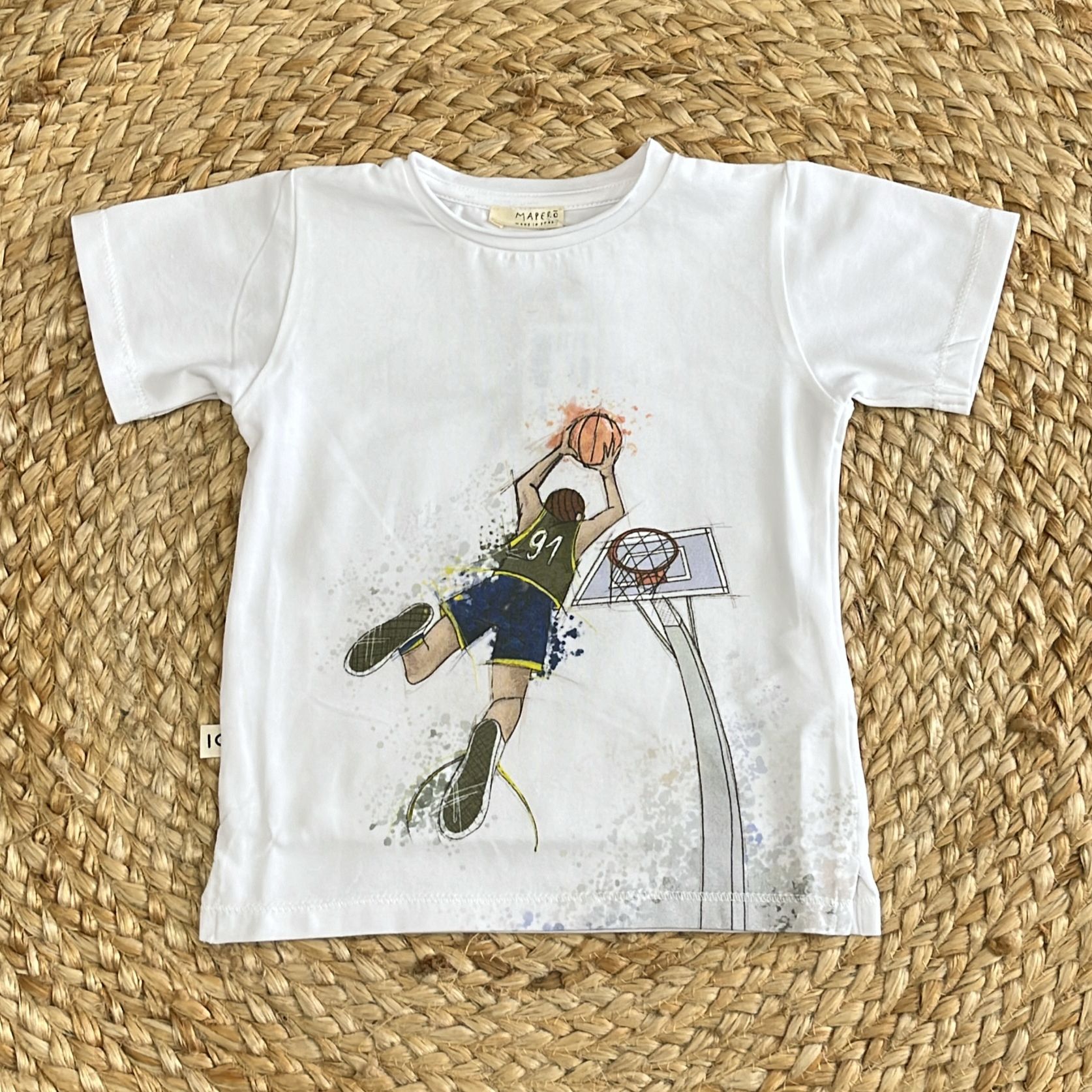 But But Basketball Pattern T-shirt