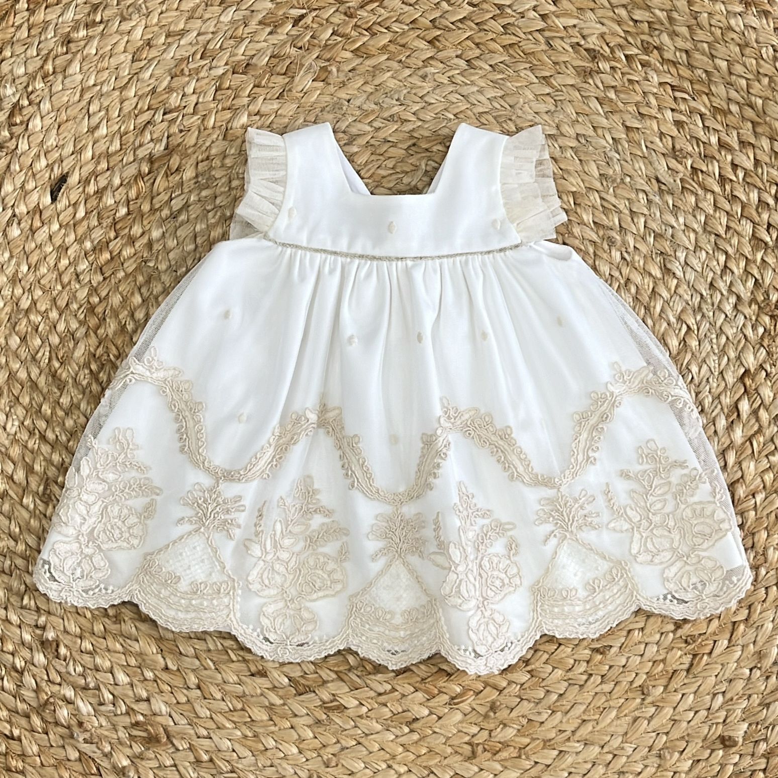 Carmen Taberner Abitino Cerimoniale - Anima Kids