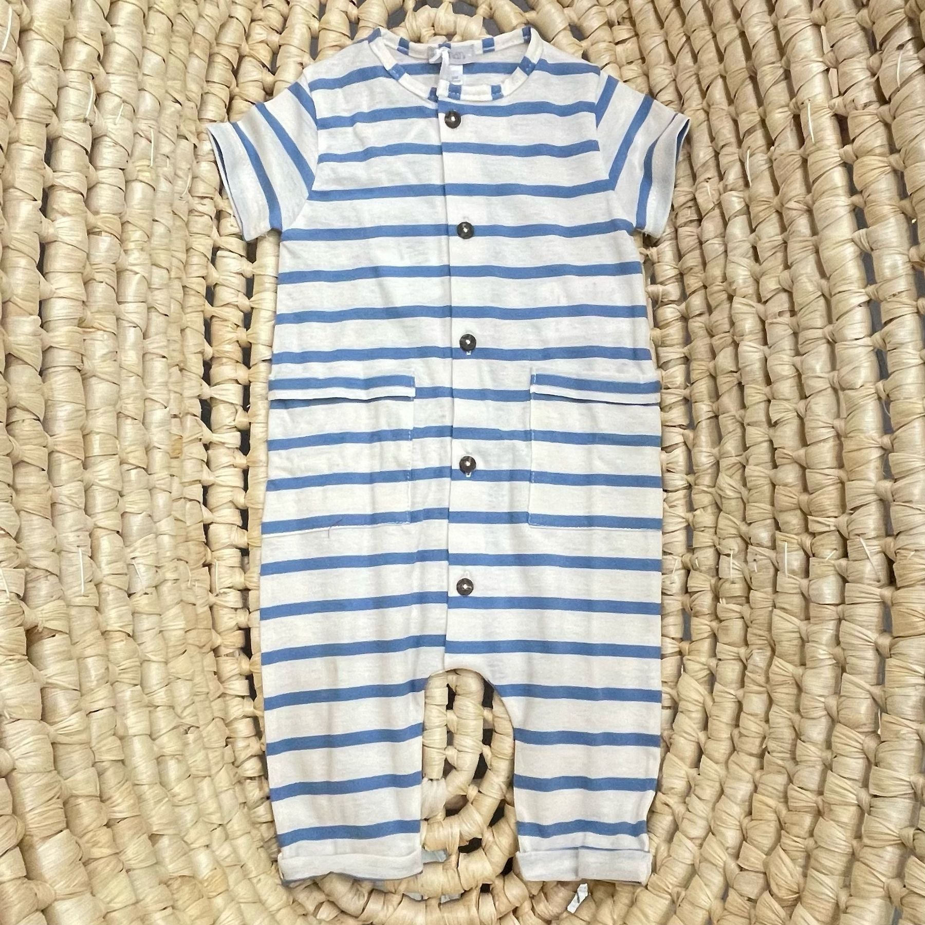 Nanàn Onesie with wooden buttons